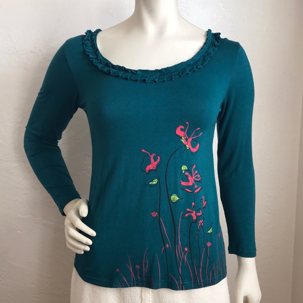 NWT the Collection Royal deep teal top,  elaborate pleat collar and paint detail